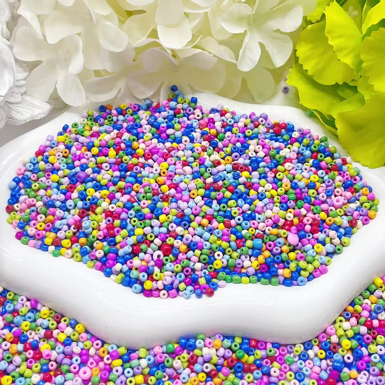 新鮮なマカロンチビビーズ 2mm