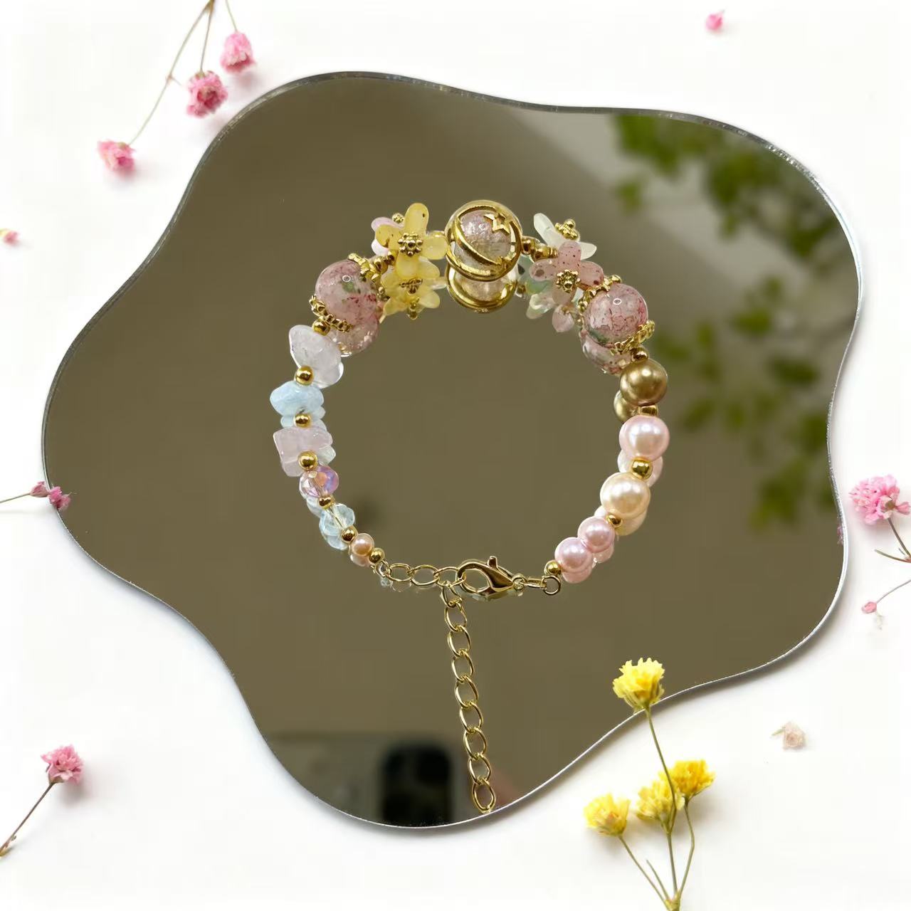 【Q311】こころのボタン モルガナイトさざれ石*花*高級キラキラ*瑠璃