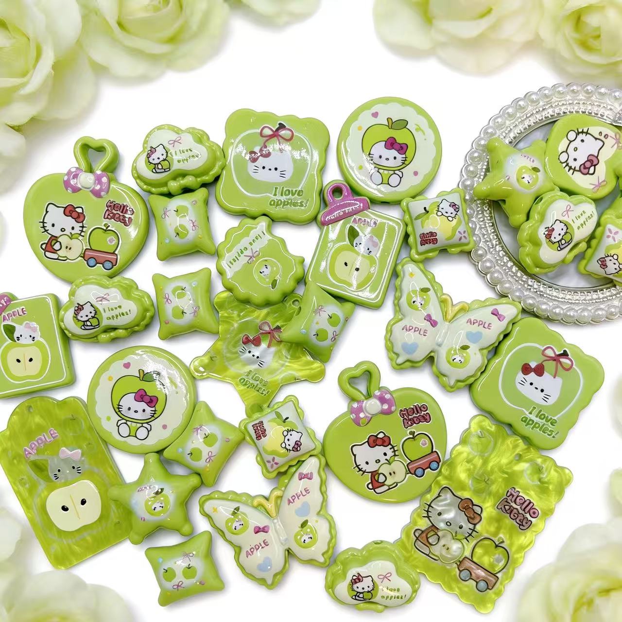 【Q962】りんご飴kitty　浮き彫り