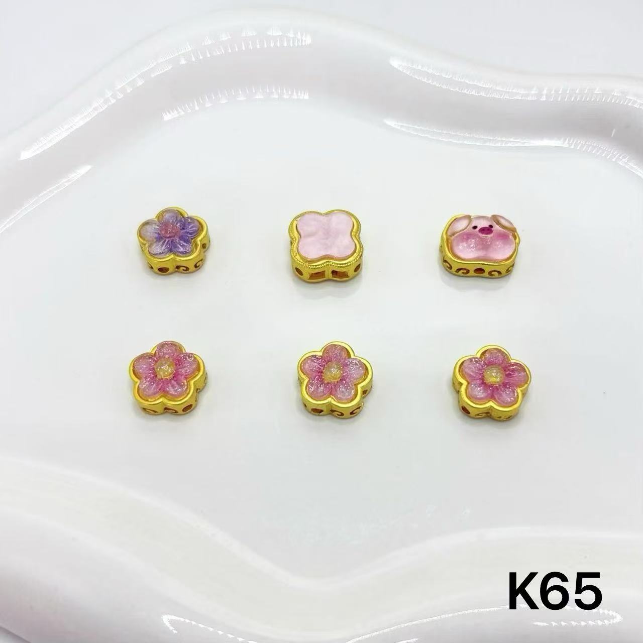 ＜K＞高級チャーム　アクセサリー