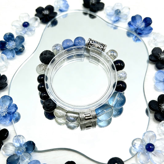 【Q618】霧雨晴（きりさめばれ）石*瑠璃*高級アクリル