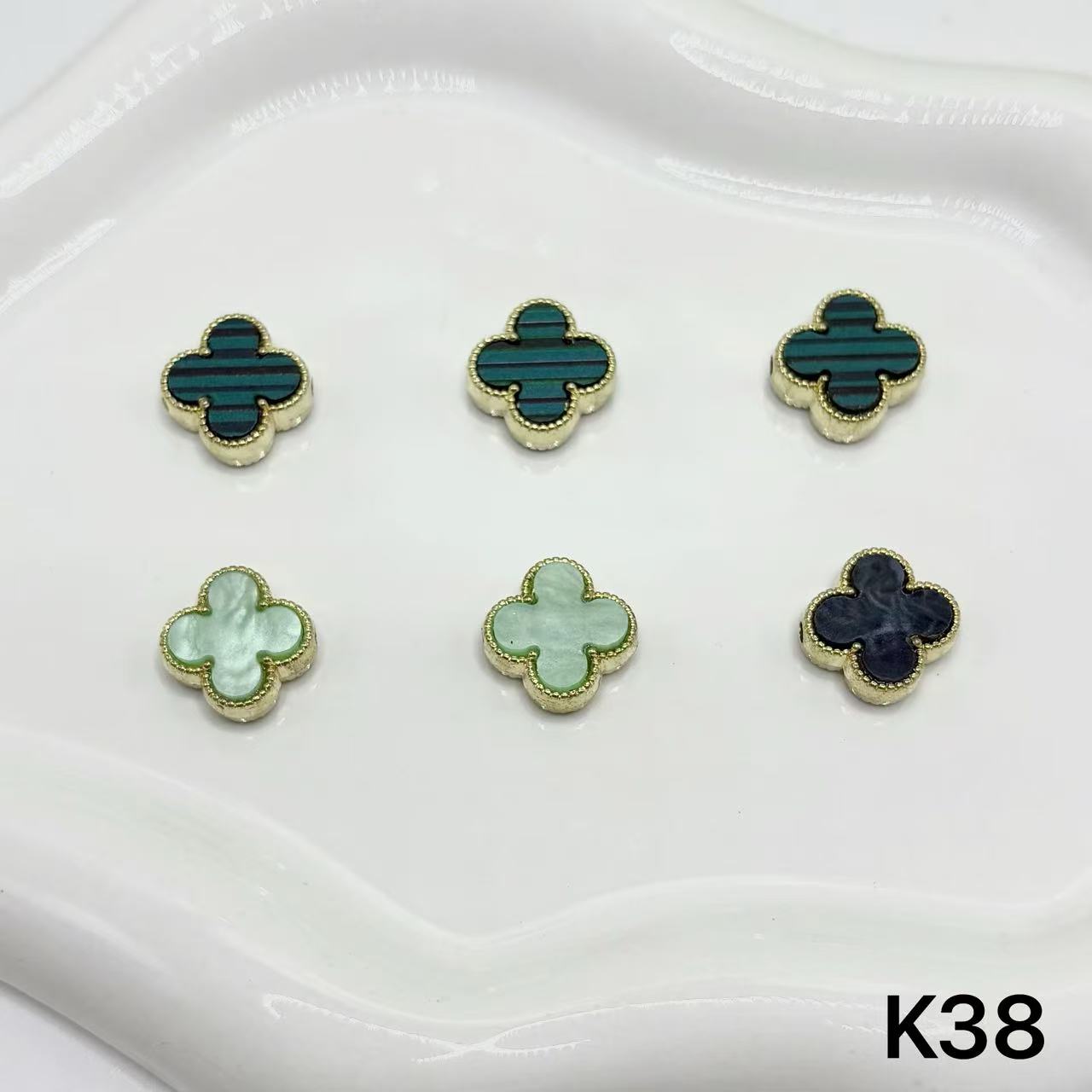 ＜K＞高級チャーム　アクセサリー