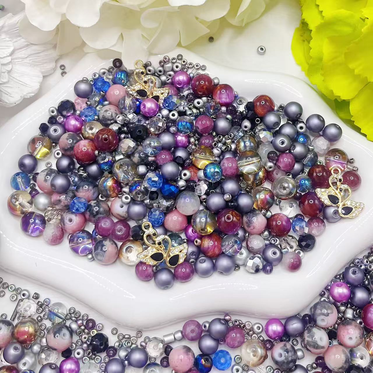 【Q189】モーニングピンク *樹脂*高級キラキラ*チビビーズ*瑠璃