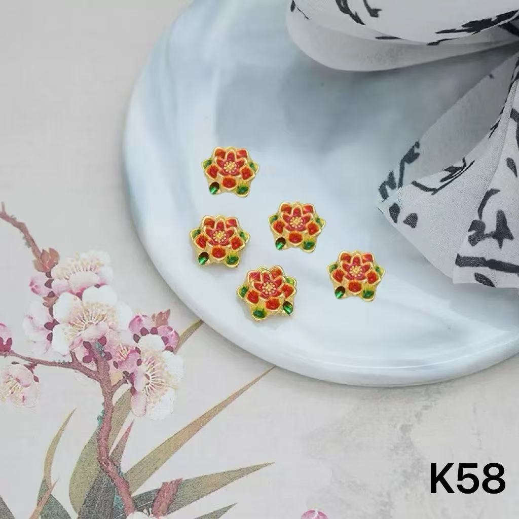 ＜K＞高級チャーム　アクセサリー