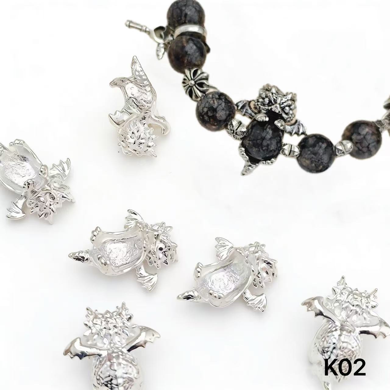 ＜K＞高級チャーム　アクセサリー