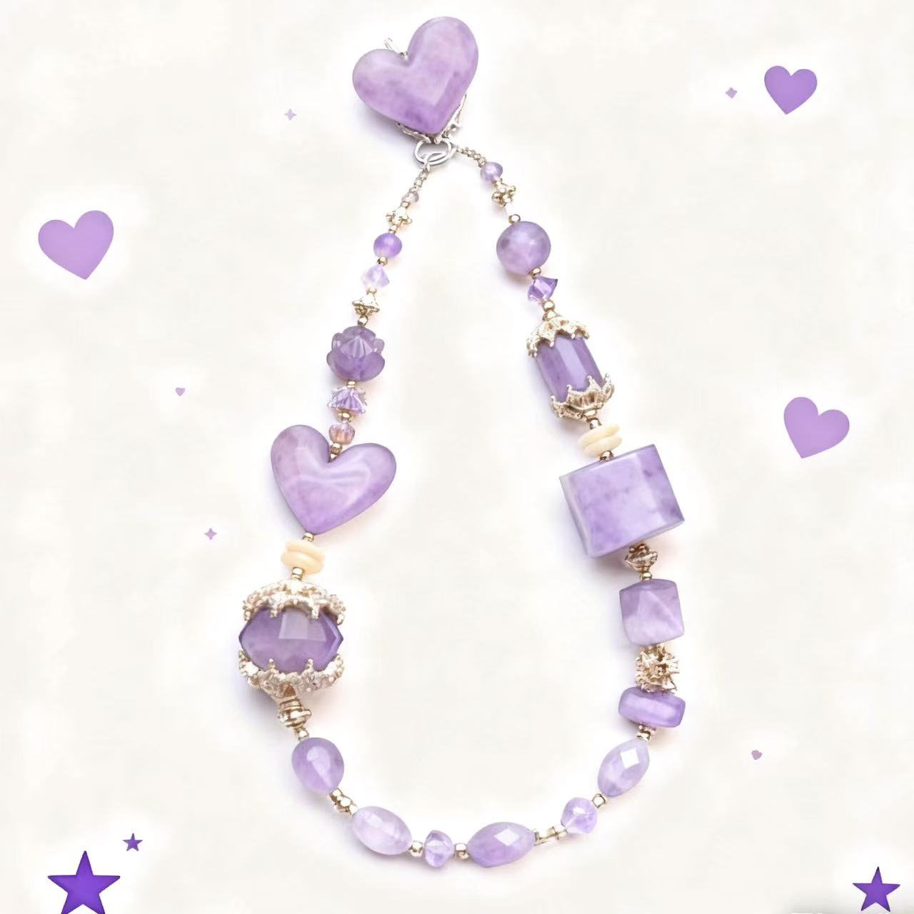 【Q385】葡萄果肉たっぷりだ　 高級アクリル