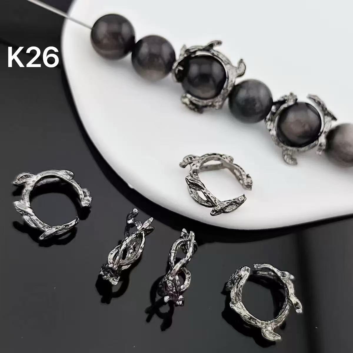 10/17＜K＞高級チャーム　アクセサリー