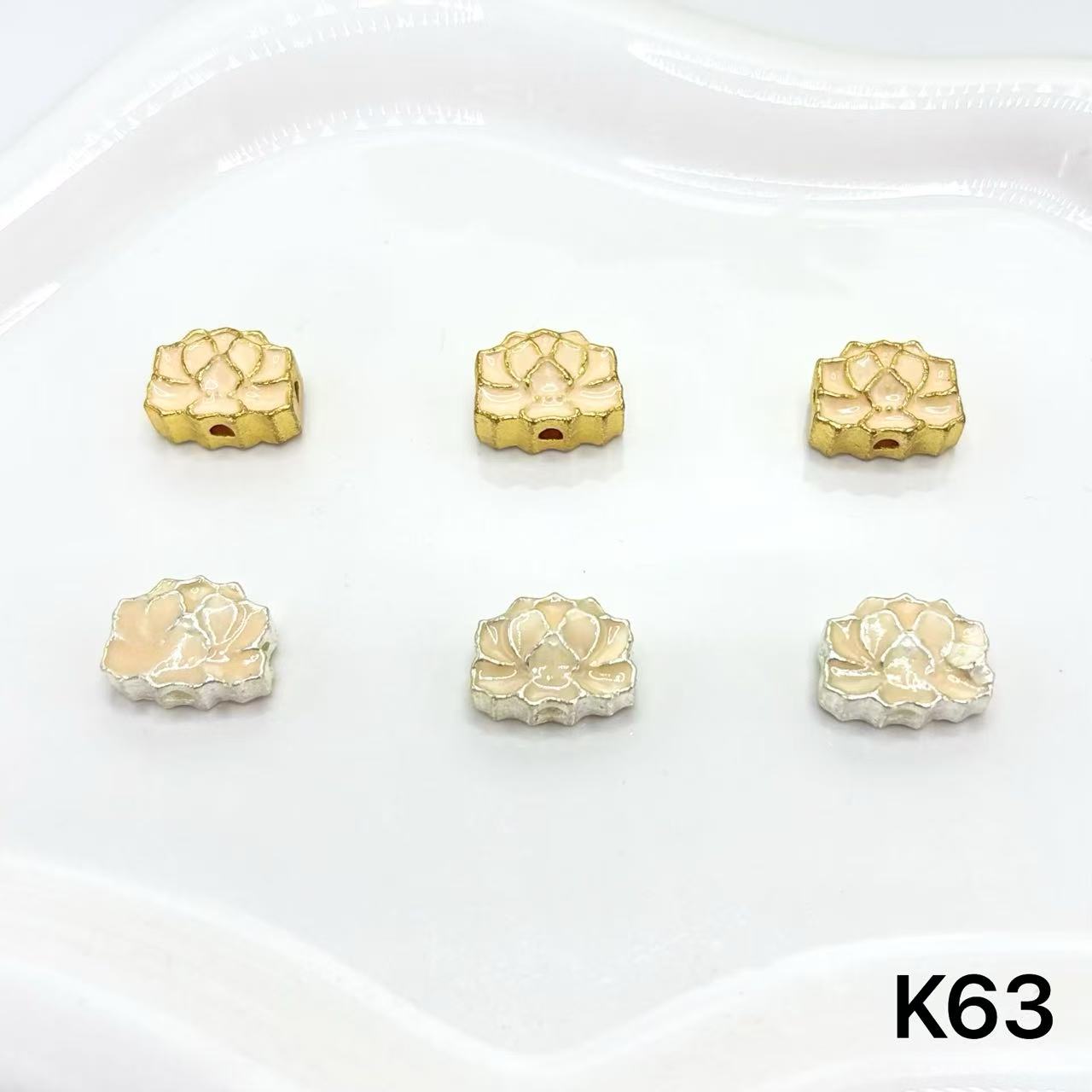 ＜K＞高級チャーム　アクセサリー