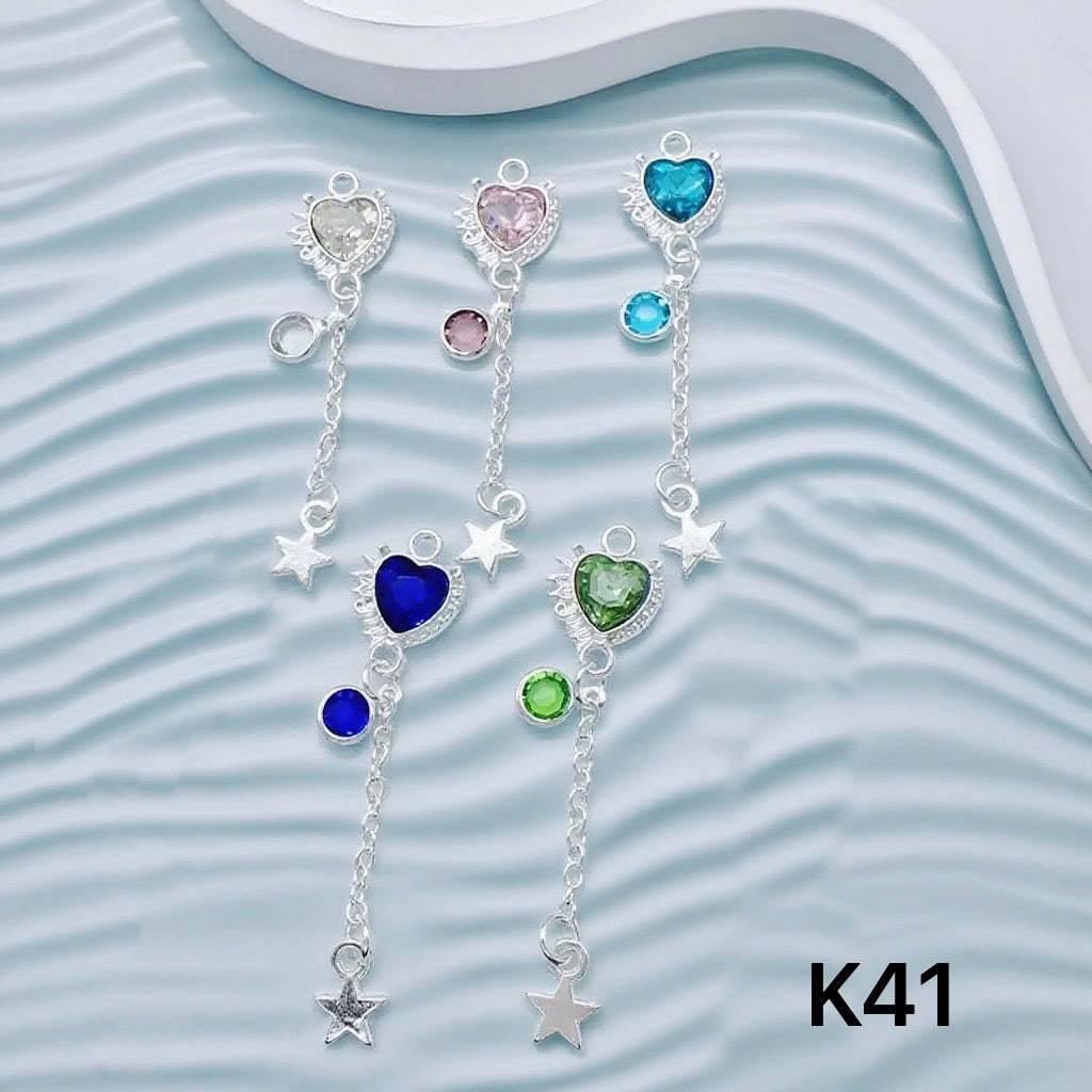 ＜K＞高級チャーム　アクセサリー
