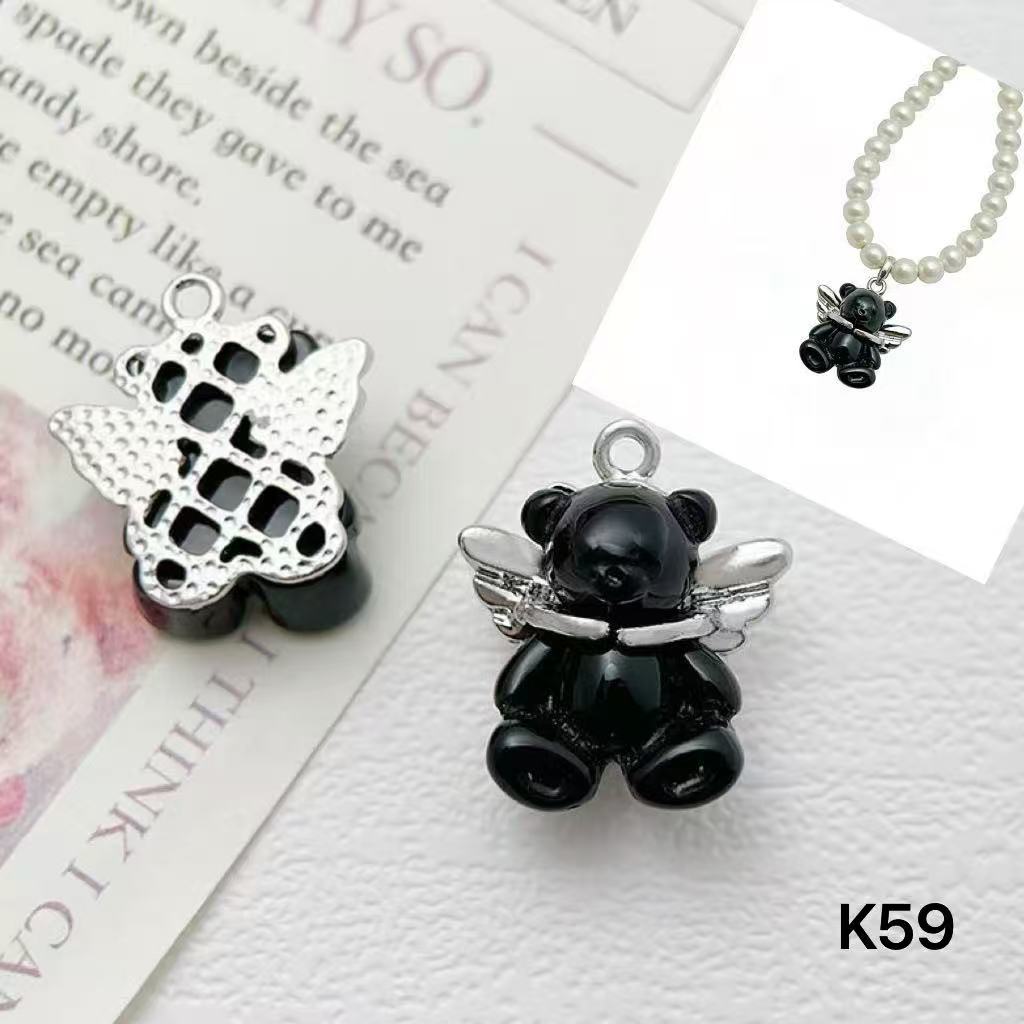 ＜K＞高級チャーム　アクセサリー