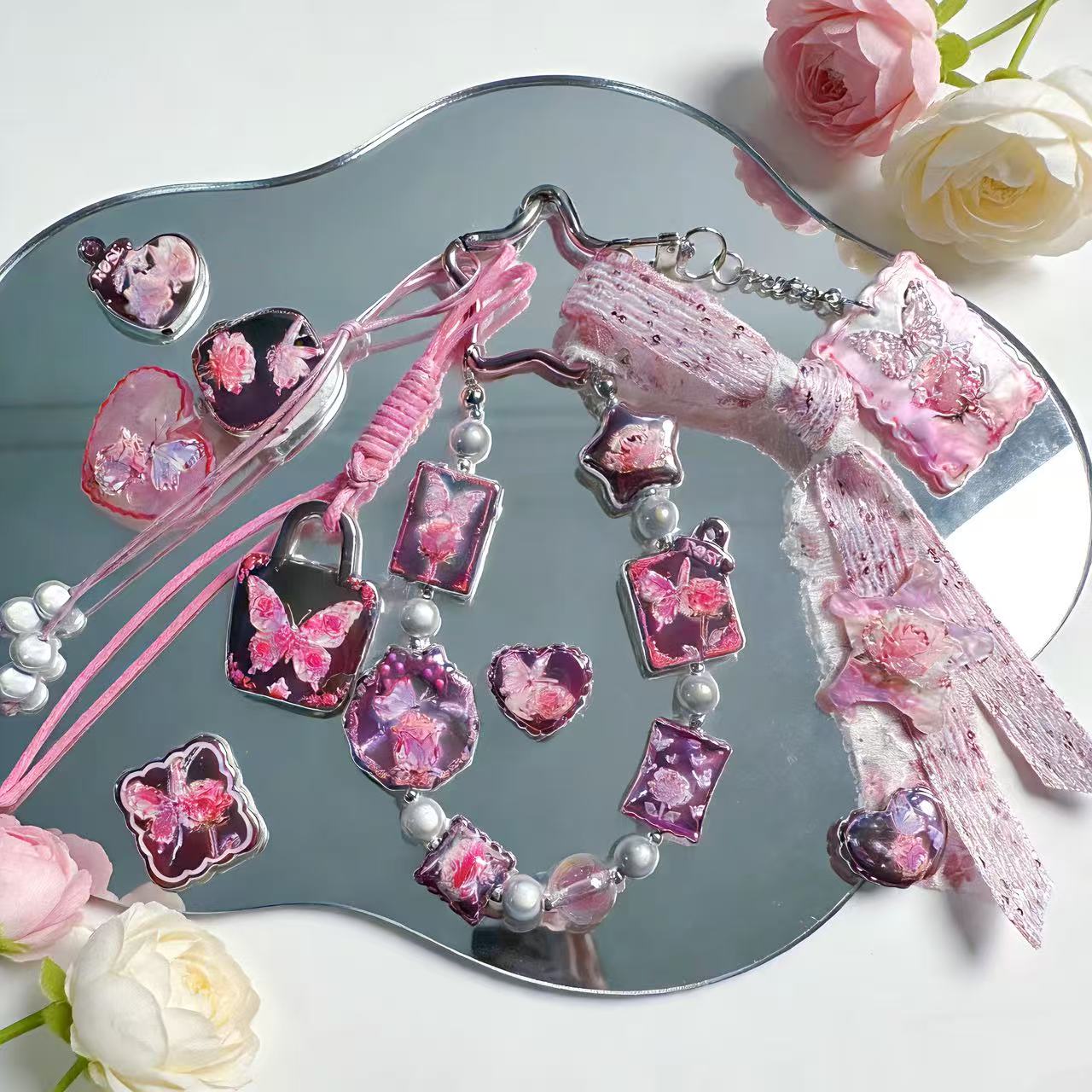 【Q792】アメバタ　メッキ浮き彫り