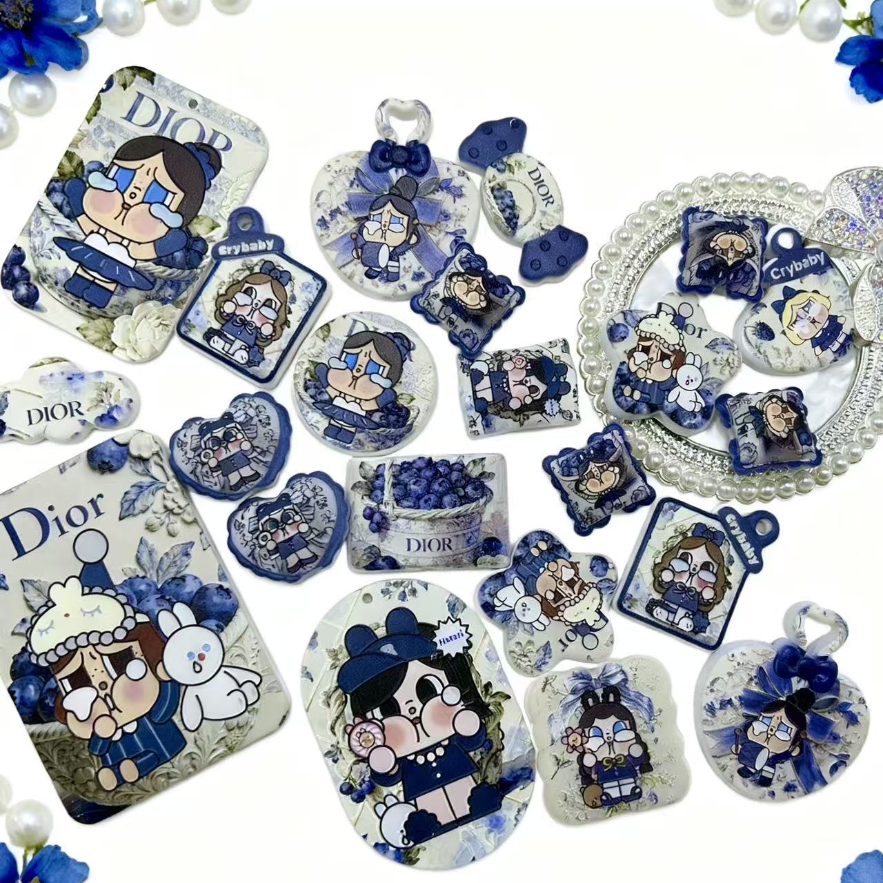 【Q596】クライベイビー　浮き彫り　