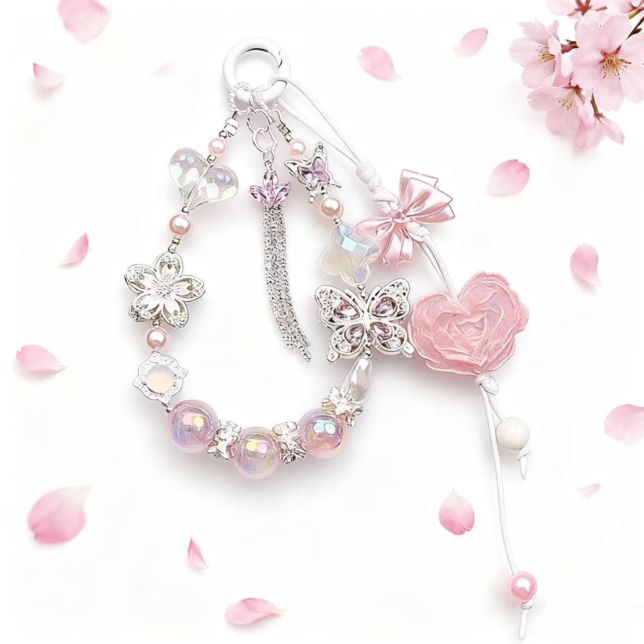桜の時期　ストラップ